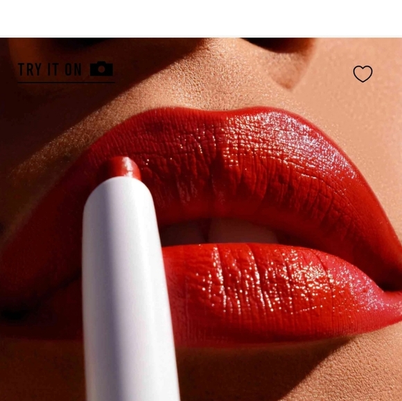 KVD Beauty: Epic Kiss | The Female Gaze - Picture 6 of 9